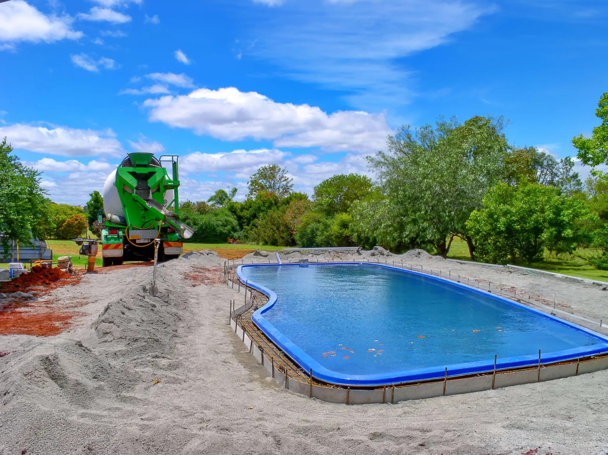 Building a swimming pool in progress